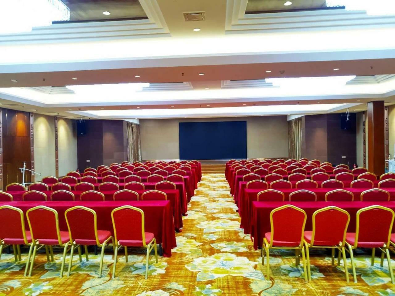 Beijing Gongmei Blue Peacock Business Hotel Экстерьер фото